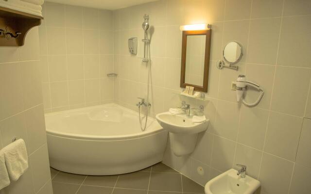 Monastyrski Minsk City Centre Hotel