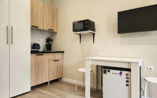 Prostornaya Studiya S Balkonom Flat