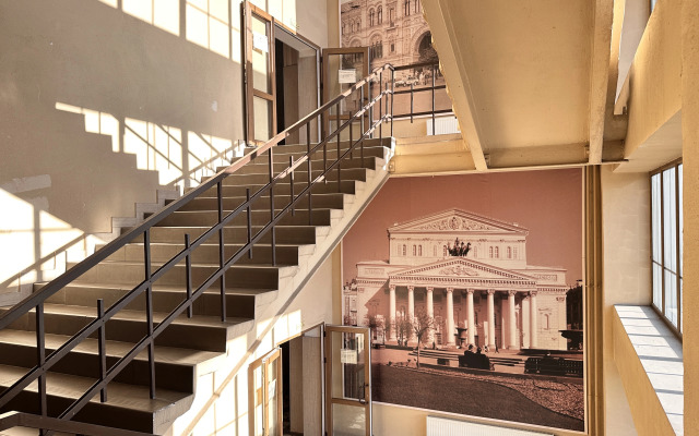 Апартаменты Уютные Двухуровневые 72 м2 в Центре Москвы