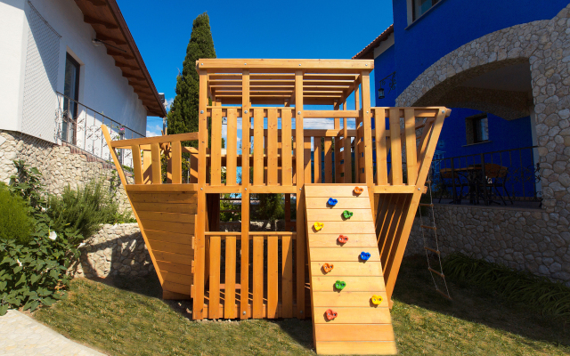 Fort Villa