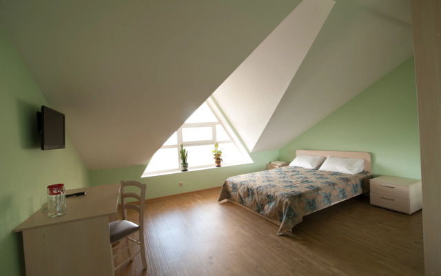 Мини-Отель Зелёный берег