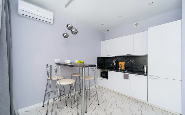 3 Krymskiy Mamayka Apartment