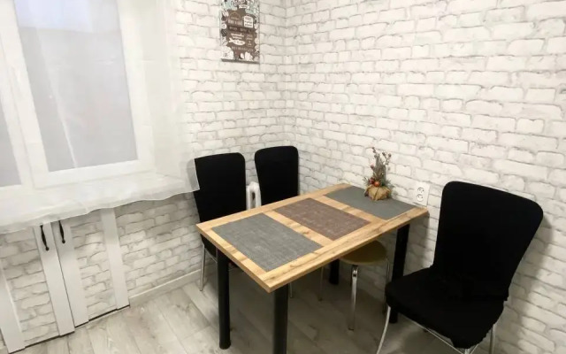 Uyutnaya 2komn Kvartira V Tsentre Apartments