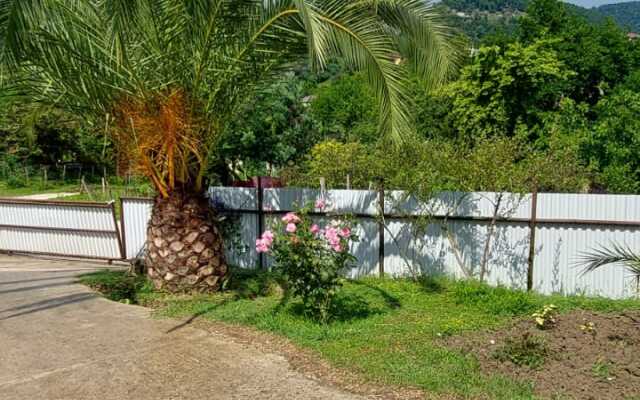 Gostevoy Dom Na Topchyan 17 Guest House