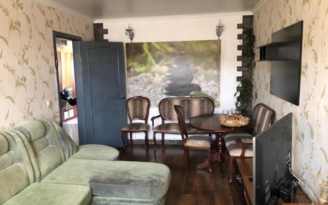 Апартаменты Ladom Трехкомнатные на Баме