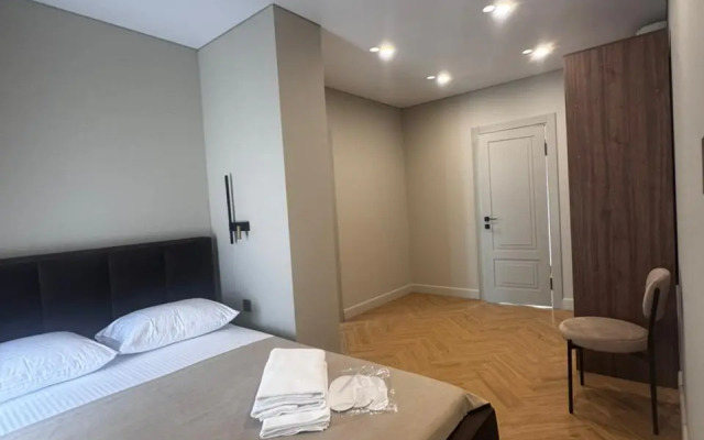 Шале Меот Green