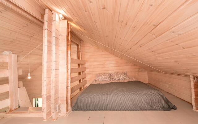 Lberry Myata Private House
