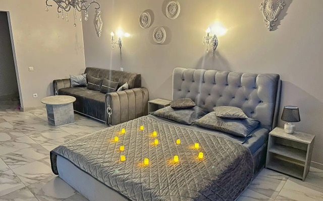 Apartamenty Kvartira-Studiya V Tsentre Bobrujska Na 19 Etazhe