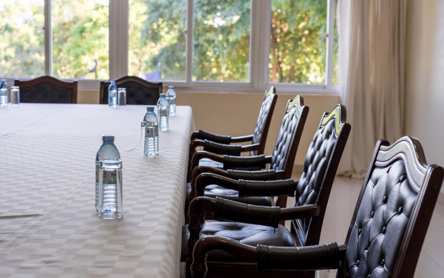Aggrey  Hotel