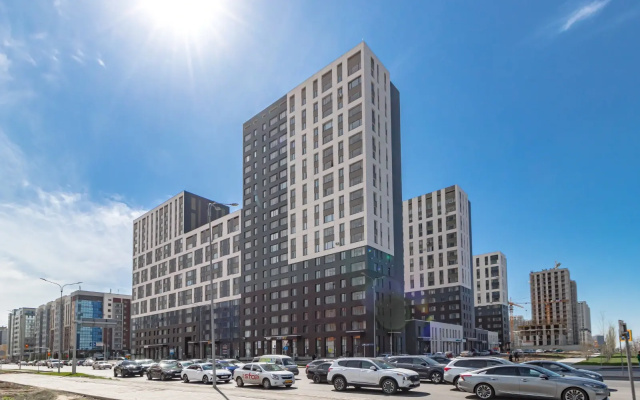 Apartamenty uutnye i teplye radom s Han Satyrom