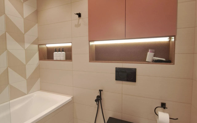 V Tsentre Sochi U Morya Apartment