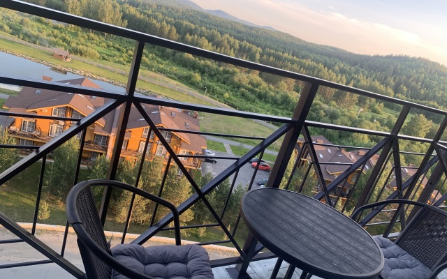GLK Solnechnaya Dolina S Prekrasnym Vidom Apartments