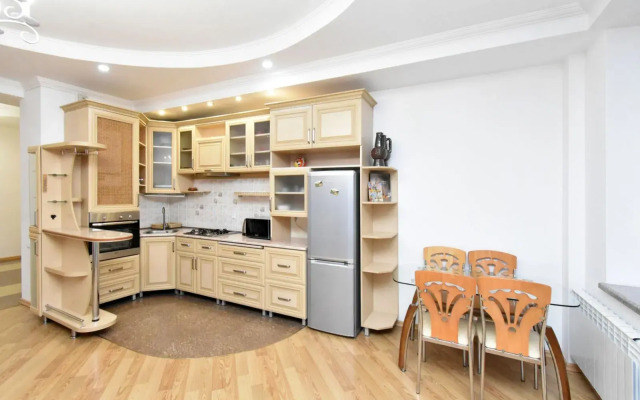 3-Komn. V Novostroyke, Ulitsa In Yerevantsu,hh331 Flat