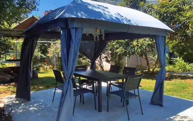 Novy Afon Guest house