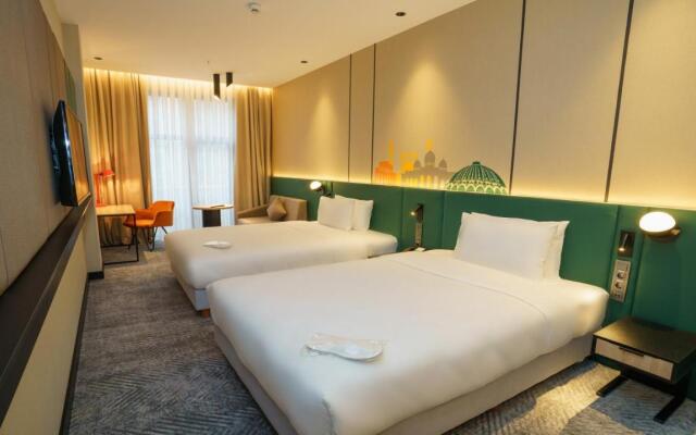 Holiday Inn Tashkent City, an IHG Hotel