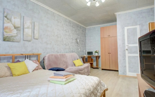 Na Ulitse Uritskogo 44 Flat