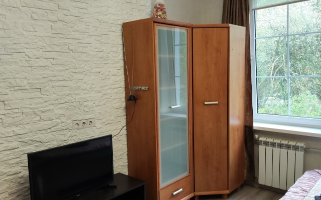 Odnokomnatnaya V Rayone Amalienau Flat