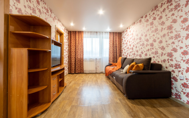 Апартаменты Домино по ул. Комарова,7