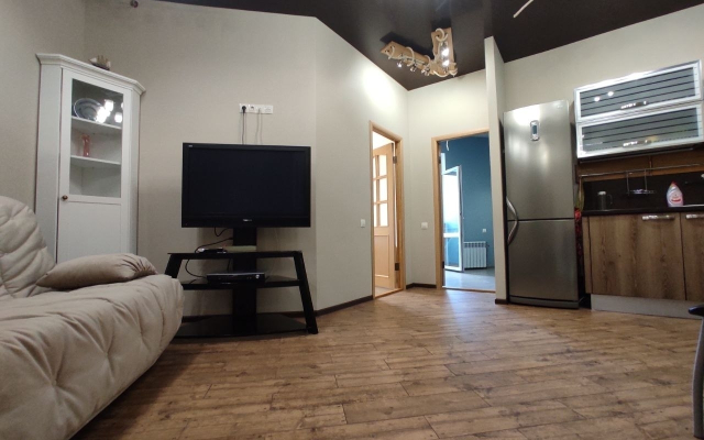 Na Dzerzhinskogo 64 Flat