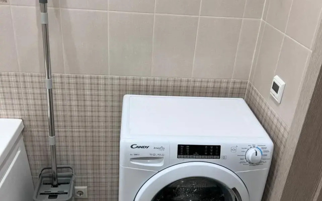 Flat 3-Kh Komnatnaya , 2-Ya Ogorodnaya, 25