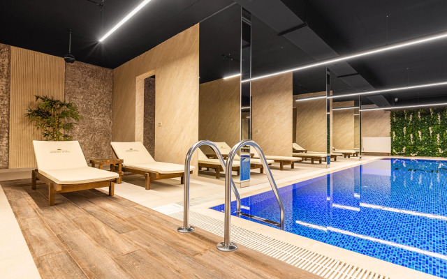 Sunny Side Wellness Resort & Spa Apartments
