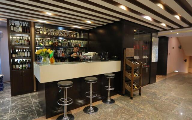 Aghveran Ararat Resort Hotel