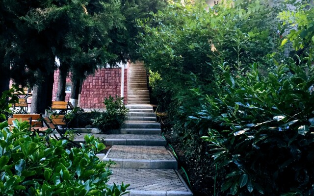 Lidiya Guest house