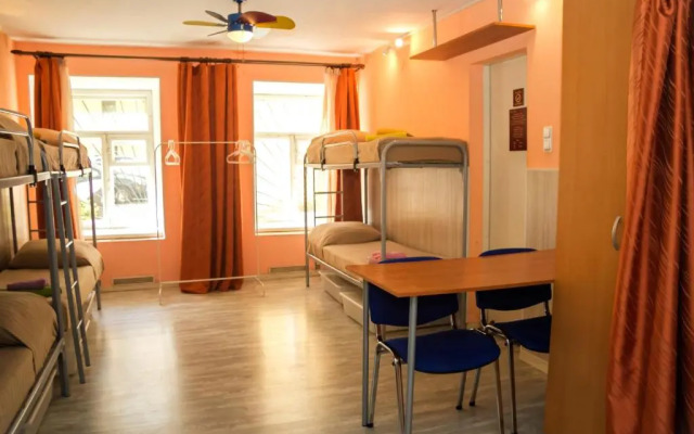 Меблированные комнаты Old Flat на Жуковского