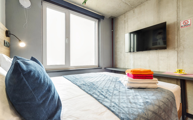 Квартира Дизайнерские Vertical Орджоникидзе, 44А у метро Московская