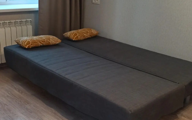 Ryadom S Zhd Vokzalom Flat