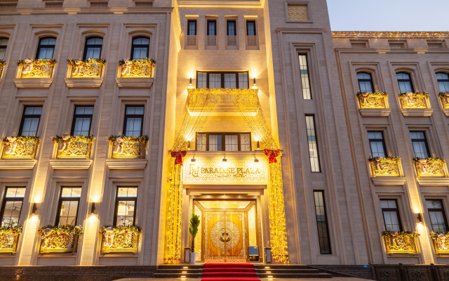 Paradise Plaza Luxury Hotel