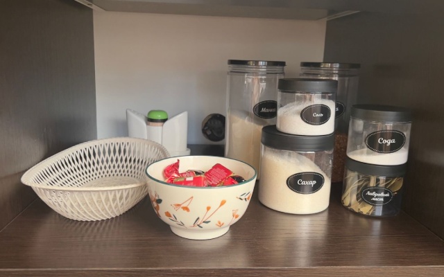 Na Orbitovskoy 20/12 Apartments