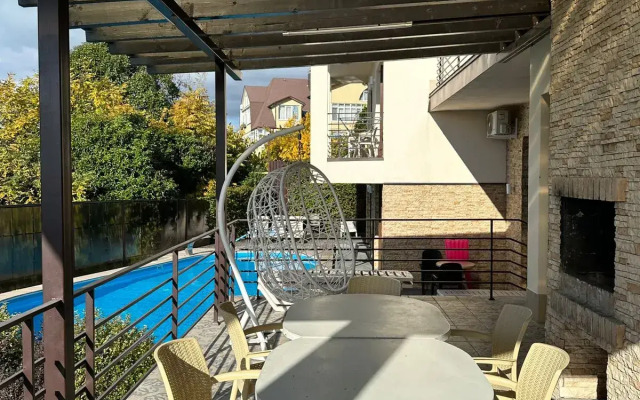 Villa na Orbitovskoy 4 Apartments