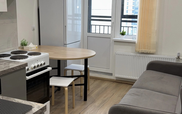 Na Ulitse Shuvalova 12 Flat
