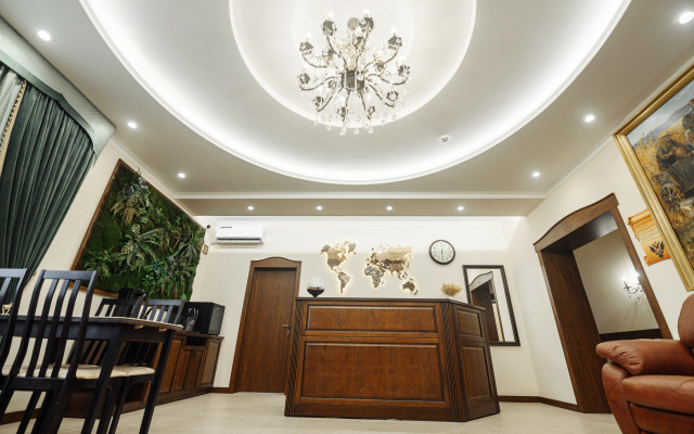 Отель Азовский