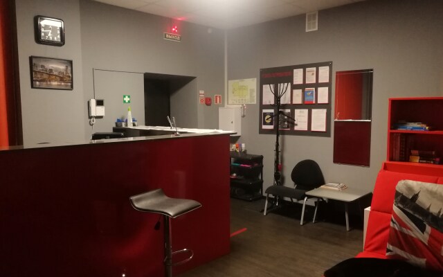 Emili Mini hotel