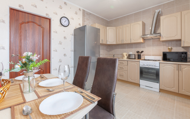 Apartamenty Rentplaza Tsentr Vozle Naberezhnoy Living Quarters