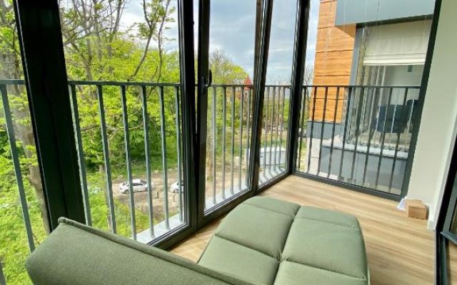 U Berega Morya s Vidom Na Park  Apartments