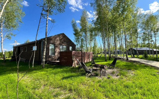 Dom S 3mya Spalnyami 233 Guest House