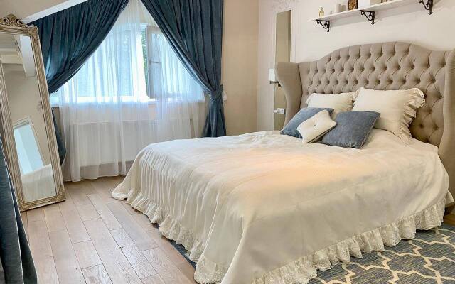 Гостевой дом MyhomeYourhome в Золотой Роще