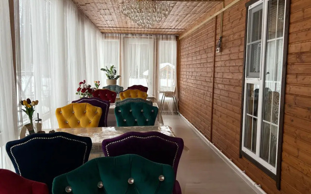 Golden Arkhyz Guest House