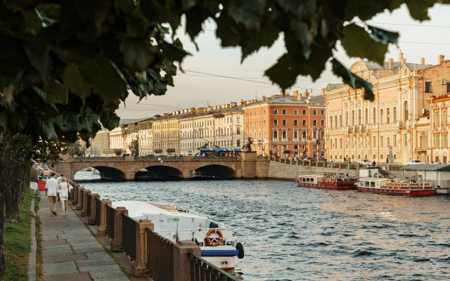 Апартаменты Дизайнерские 3х комнатные с камином Buyartapartments