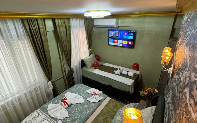 Gur Royal Suit Apartments