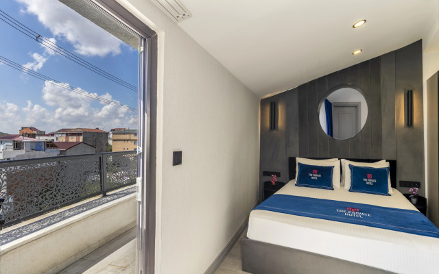 The Private Airport Hotel