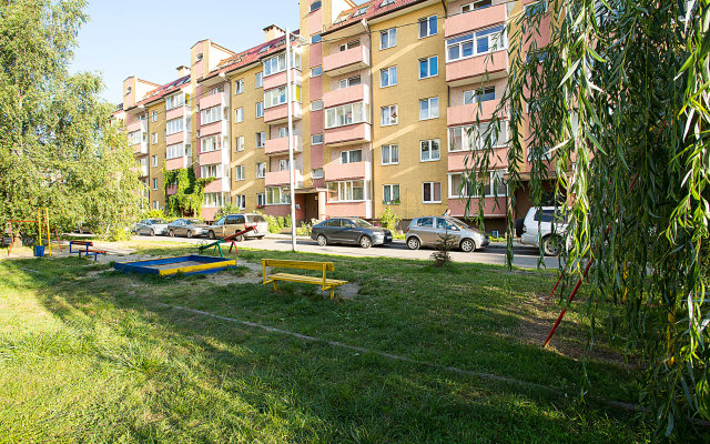 FreeDom - Apartments On Parkoviy Apartments