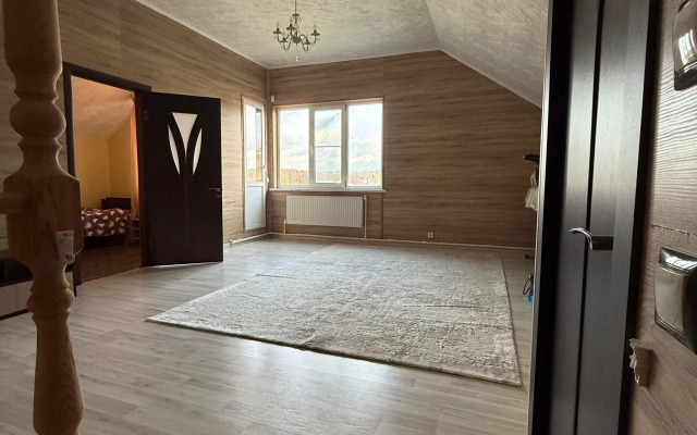 Частный дом в деревне