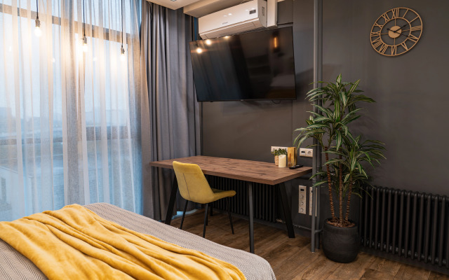 Апартаменты SKY INN Color Gold