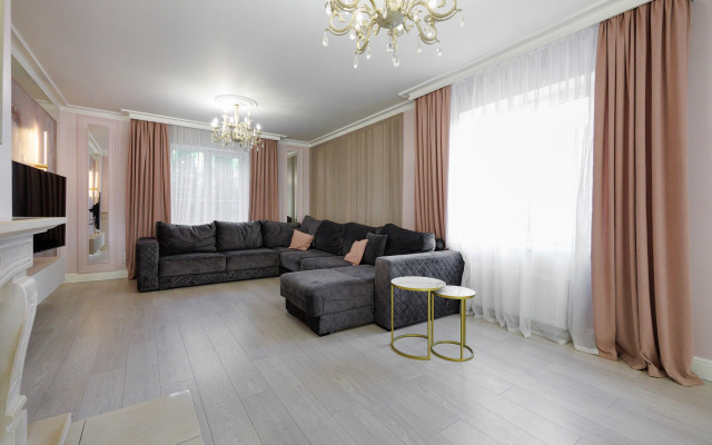 Balticrealty Fyurstenkhaus s baney Private house
