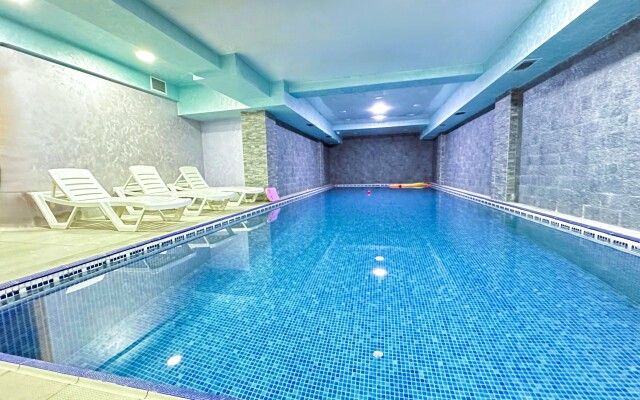 GM City Hotel