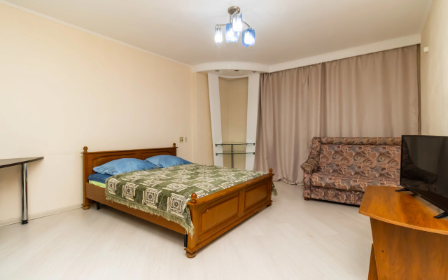 Квартира на Ул Сони Кривой  47